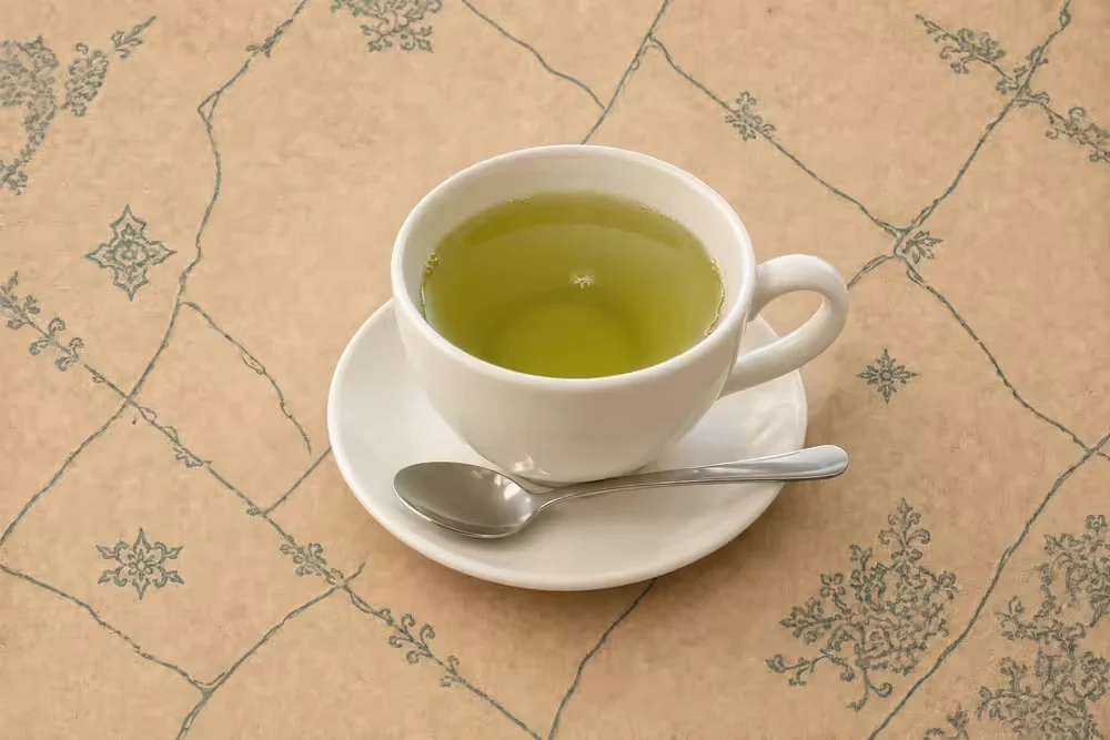 شاي اخضر — شناشيل